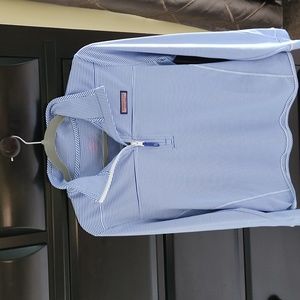 Women's vineyard vines striped sankaty shep shirt, worn once